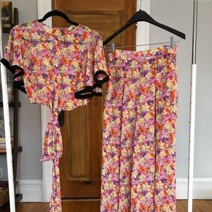 Two piece floral set